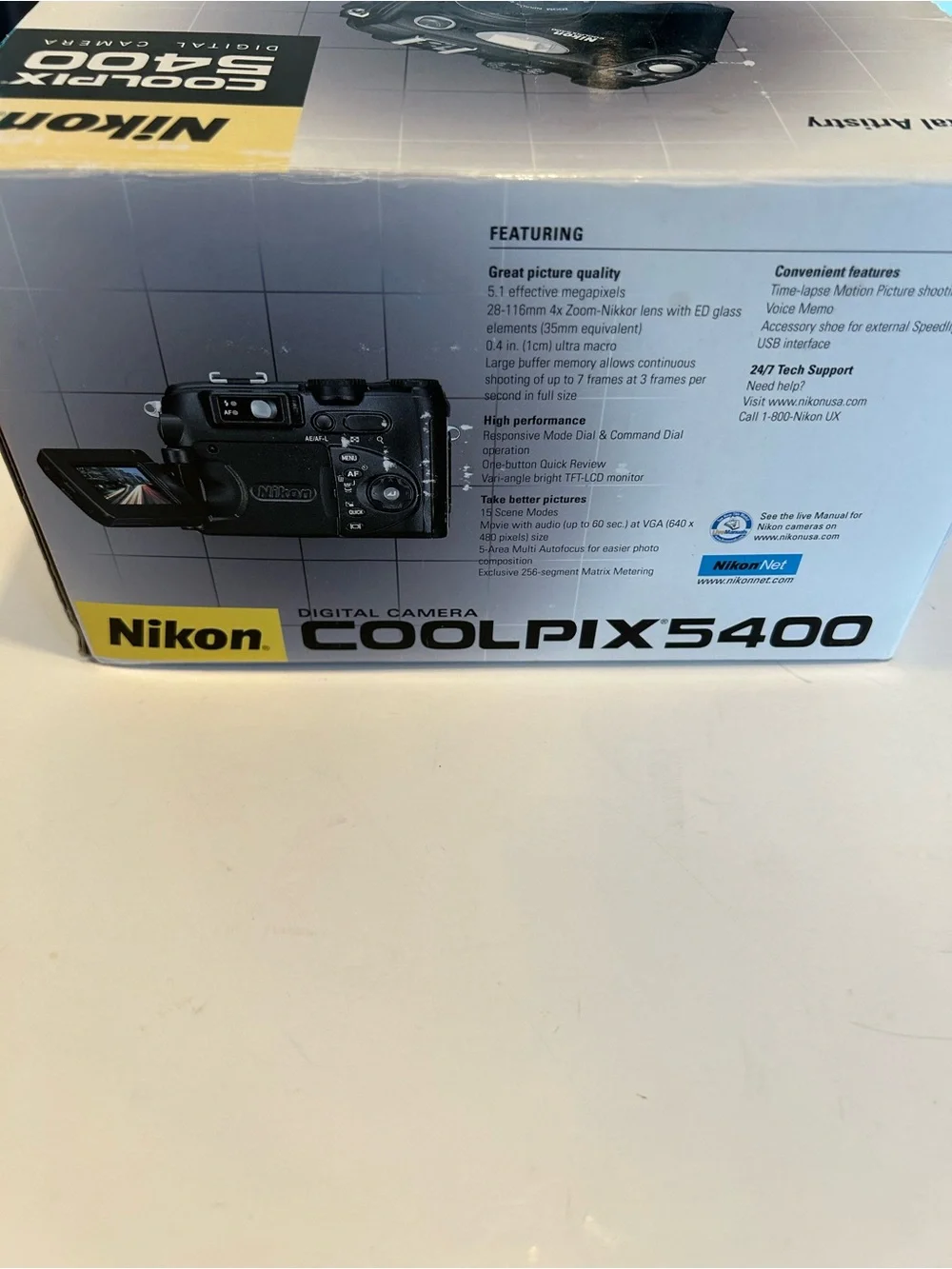 Nikon Coolpix 5400 - Untested - Read